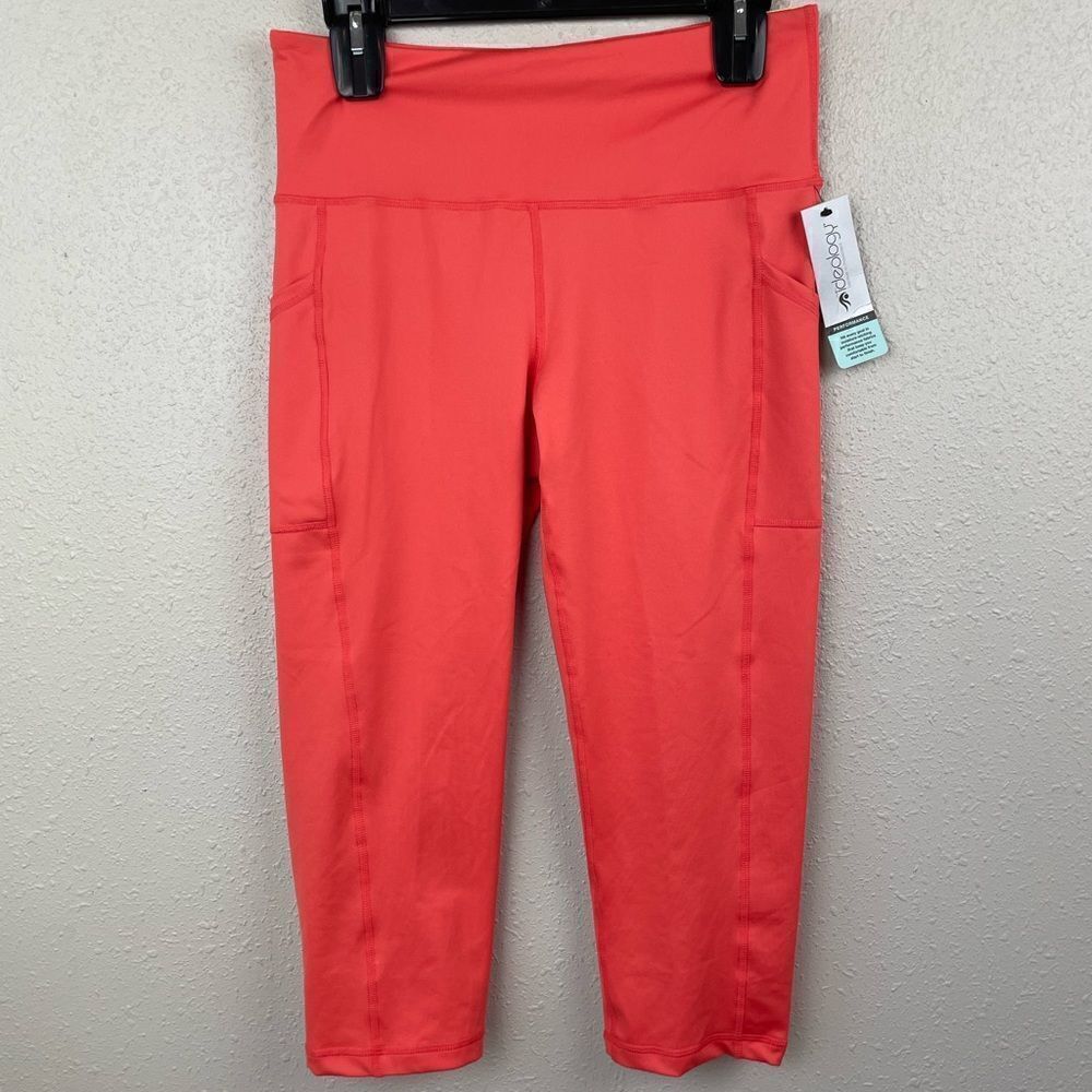 NWT Ideology Cropped Athletic Leggings Size M